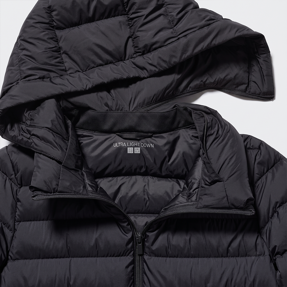 Abrigo Uniqlo Ultra Light Down Extralarga Negro Mujer - Imagen 4