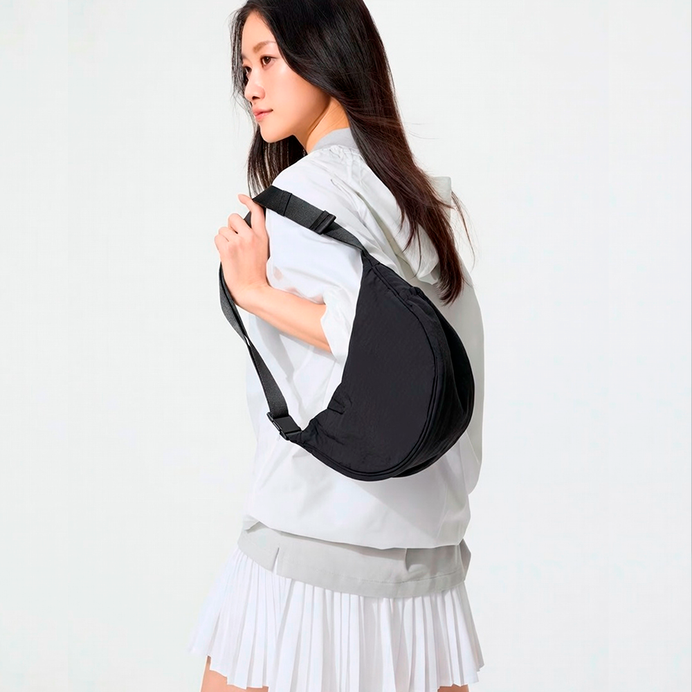 Riñonera Uniqlo Negro Plus - Imagen 2